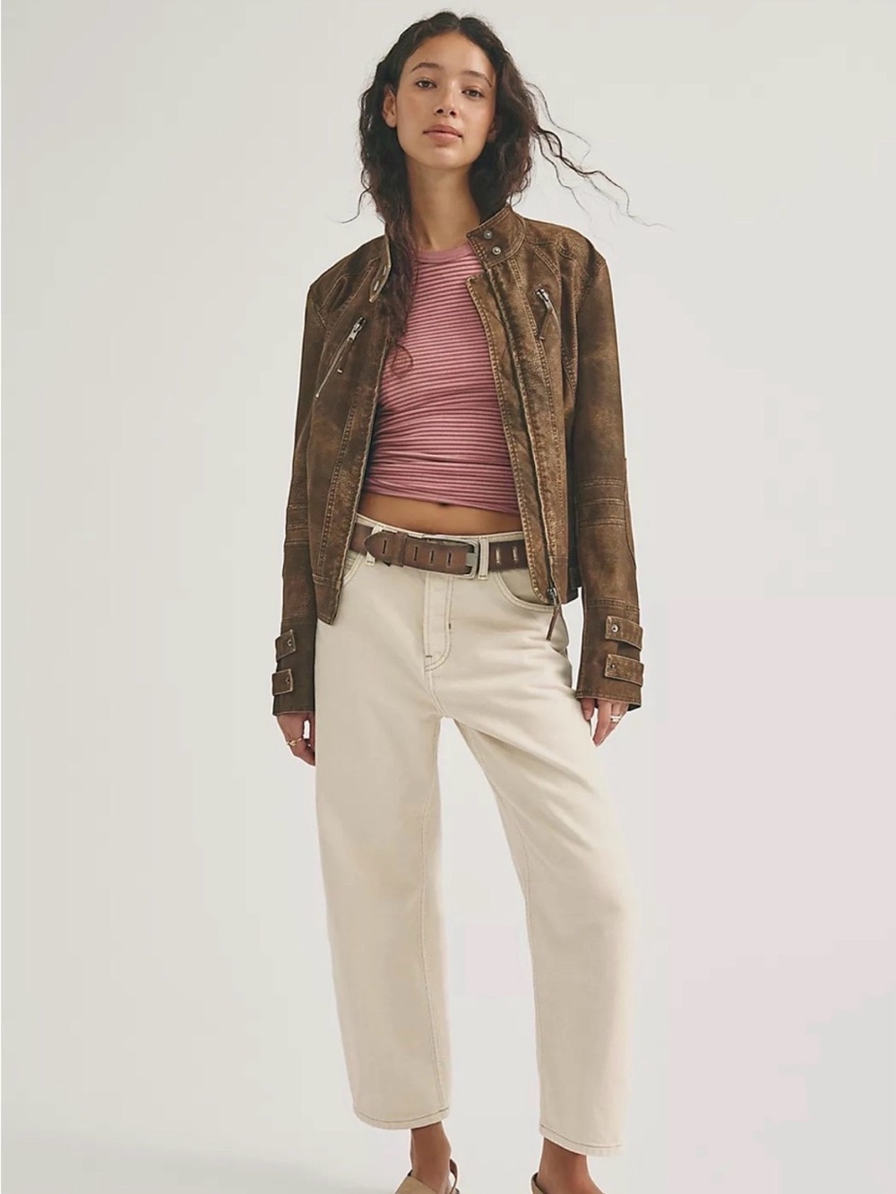 We The Free Deep Trance Dropped Boyfriend Jeans in Casual Khaki Size 31